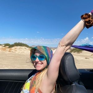 Meet your Posher, Abby